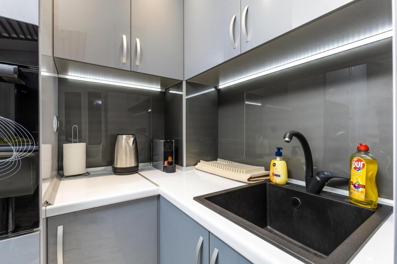 Modern 1Bd Flat With A Parking Near The City Centre By Flat Mаnager Plovdiv Eksteriør billede
