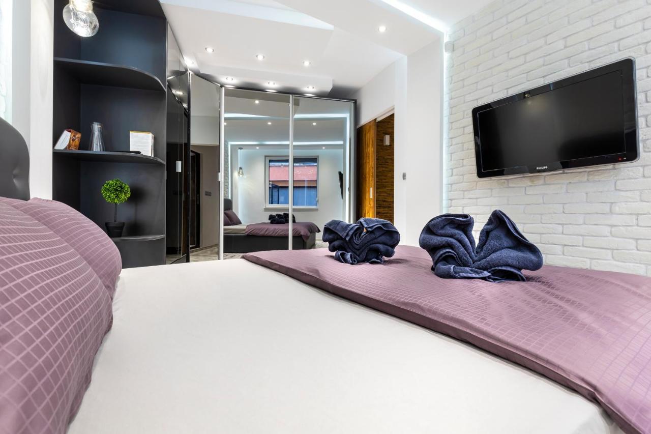 Modern 1Bd Flat With A Parking Near The City Centre By Flat Mаnager Plovdiv Eksteriør billede